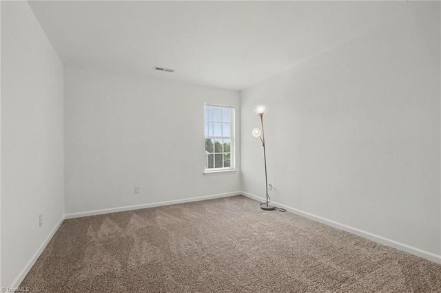 4501 Wolf Run Drive, Greensboro, NC 27406