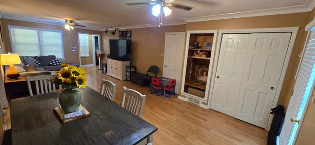 3877 LAKEWOOD DR, Memphis, TN 38128