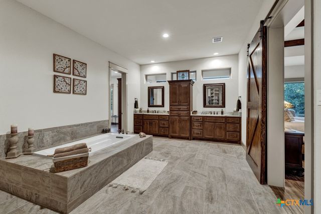 121 Winecup Lane, Spring Branch, TX 78070