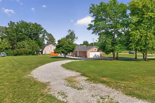 20963 S 4110 Road, Claremore, OK 74019