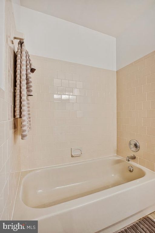 Image 23 of property listing at 8408 MARYLAND RD, Pasadena, MD 21122