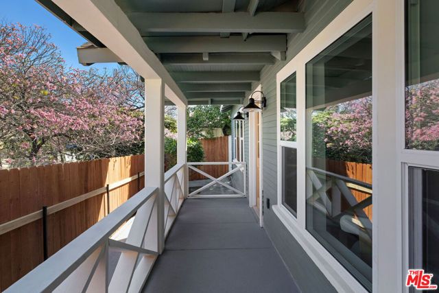 1914 Bellevue Avenue, Los Angeles, CA 90026