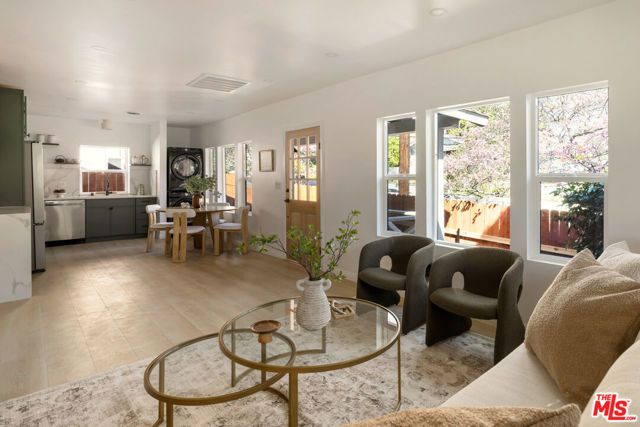 1914 Bellevue Avenue, Los Angeles, CA 90026