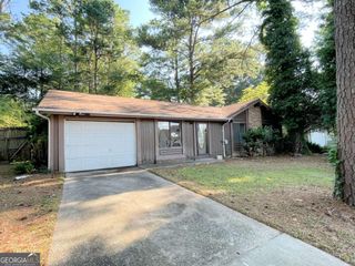 33 Drew Court, Jonesboro, GA 30238