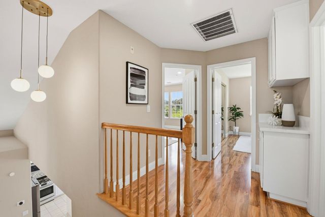 34341 Sandburg Drive, Union City, CA 94587