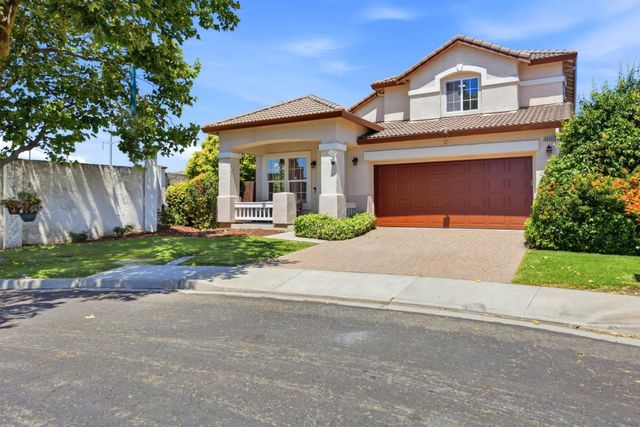 34341 Sandburg Drive, Union City, CA 94587