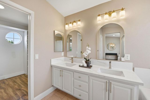 34341 Sandburg Drive, Union City, CA 94587