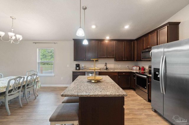 3534 Conley Dr, Cantonment, FL 32533