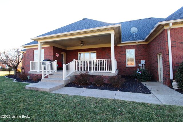 626 Woodland Pass, Mt Washington, KY 40047