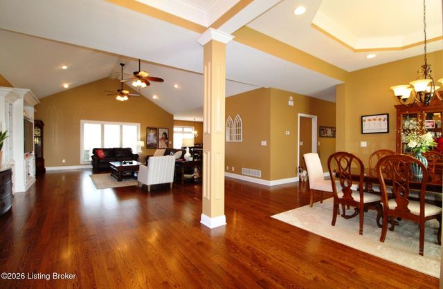 626 Woodland Pass, Mt Washington, KY 40047