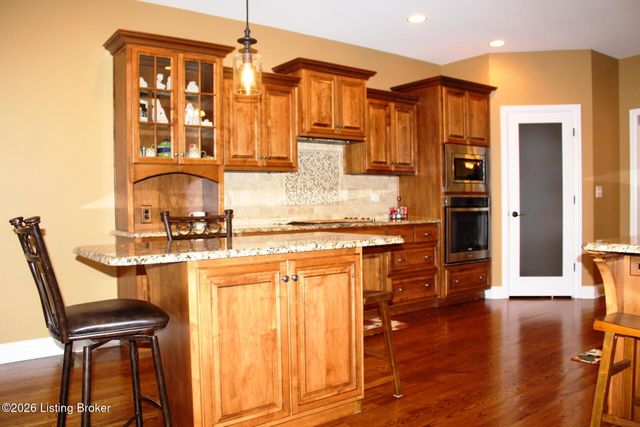 626 Woodland Pass, Mt Washington, KY 40047