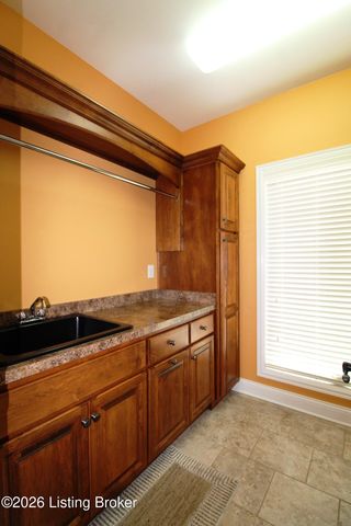 626 Woodland Pass, Mt Washington, KY 40047