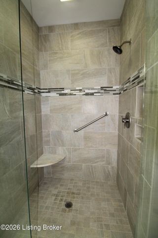 626 Woodland Pass, Mt Washington, KY 40047