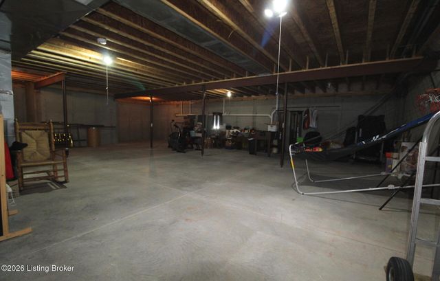 626 Woodland Pass, Mt Washington, KY 40047