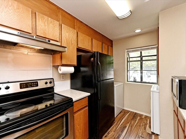 7122 Wood Hollow DR 51, Austin, TX 78731