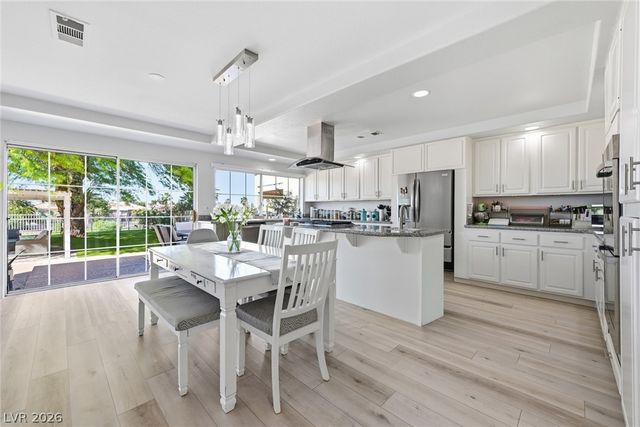 2442 Legacy Island Circle, Henderson, NV 89074
