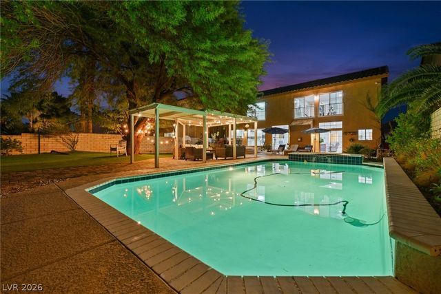 2442 Legacy Island Circle, Henderson, NV 89074