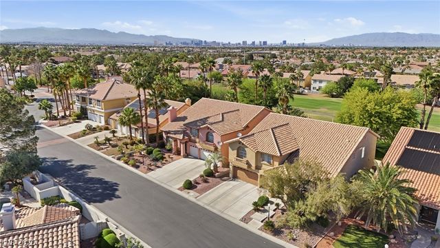 2442 Legacy Island Circle, Henderson, NV 89074