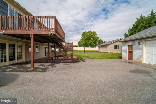 608 WALNUT ST, Wrightsville, PA 17368