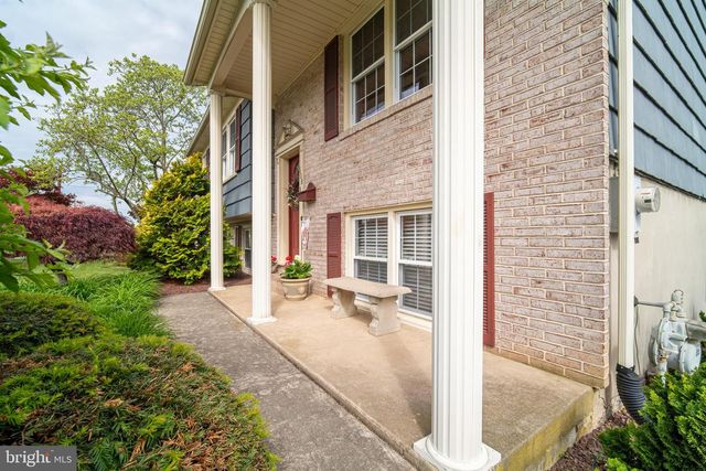 608 WALNUT ST, Wrightsville, PA 17368