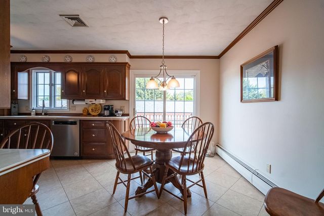 608 WALNUT ST, Wrightsville, PA 17368