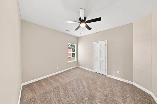 11 British Colonial .5 Drive, Little Rock, AR 72206