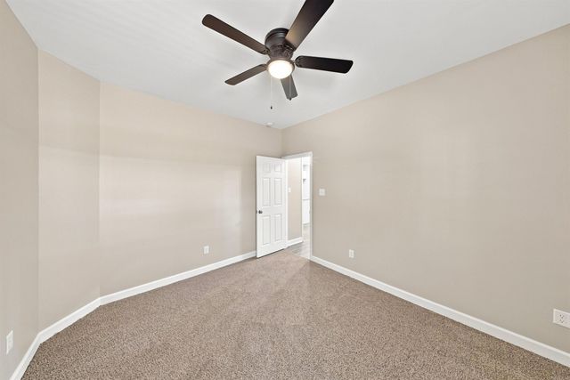 11 British Colonial .5 Drive, Little Rock, AR 72206
