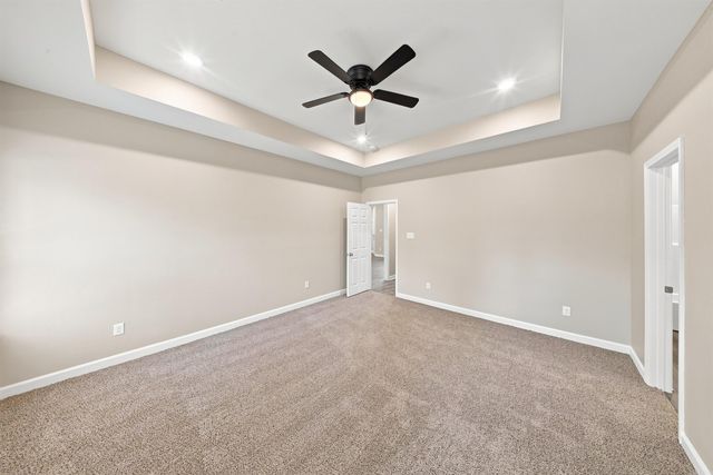 11 British Colonial .5 Drive, Little Rock, AR 72206