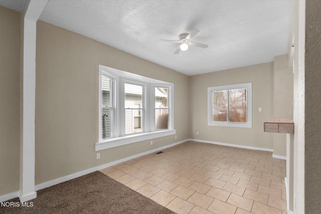 822 Delence Street, Toledo, OH 43605