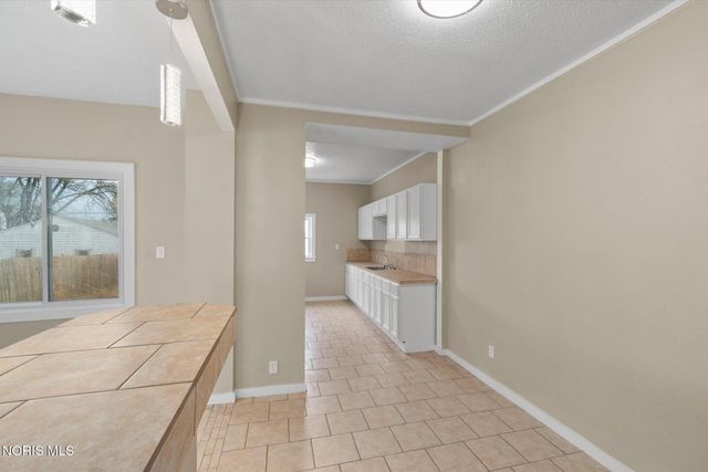 822 Delence Street, Toledo, OH 43605