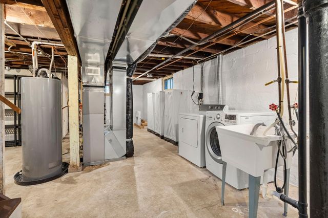 3957 45th Avenue S, Minneapolis, MN 55406