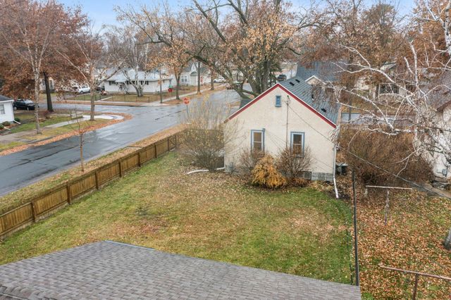 3957 45th Avenue S, Minneapolis, MN 55406