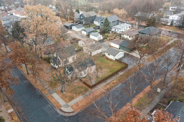 3957 45th Avenue S, Minneapolis, MN 55406