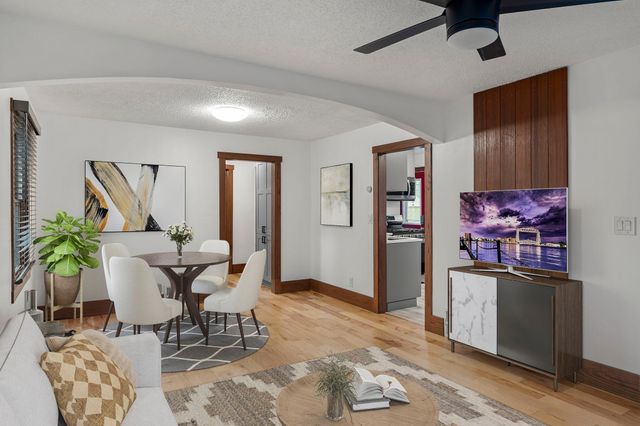 3957 45th Avenue S, Minneapolis, MN 55406