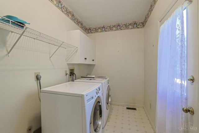 9177 Pinewood Drive, Loveland, OH 45140