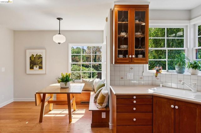 929 Contra Costa Ave, Berkeley, CA 94707