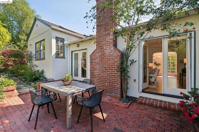 929 Contra Costa Ave, Berkeley, CA 94707