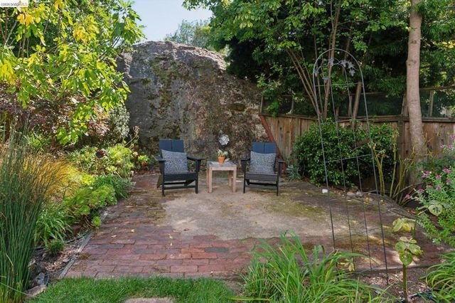 929 Contra Costa Ave, Berkeley, CA 94707