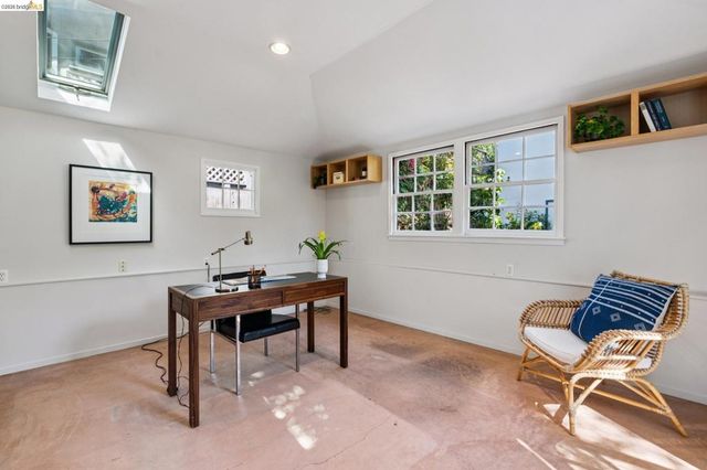 929 Contra Costa Ave, Berkeley, CA 94707