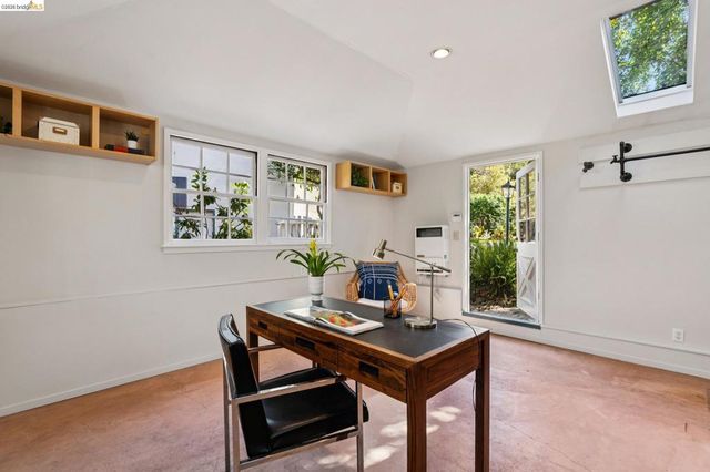 929 Contra Costa Ave, Berkeley, CA 94707