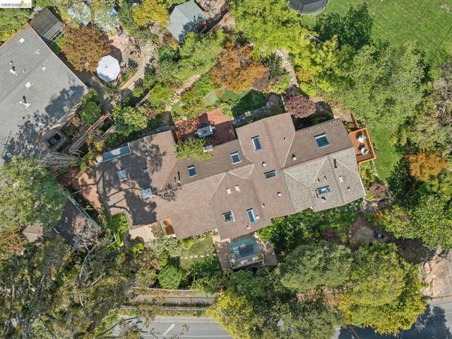 929 Contra Costa Ave, Berkeley, CA 94707