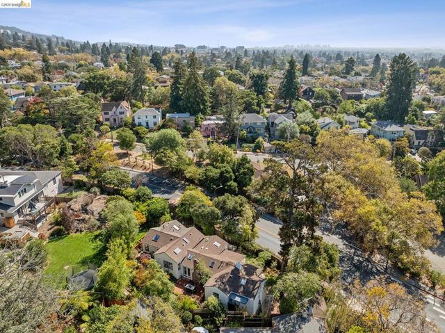 929 Contra Costa Ave, Berkeley, CA 94707