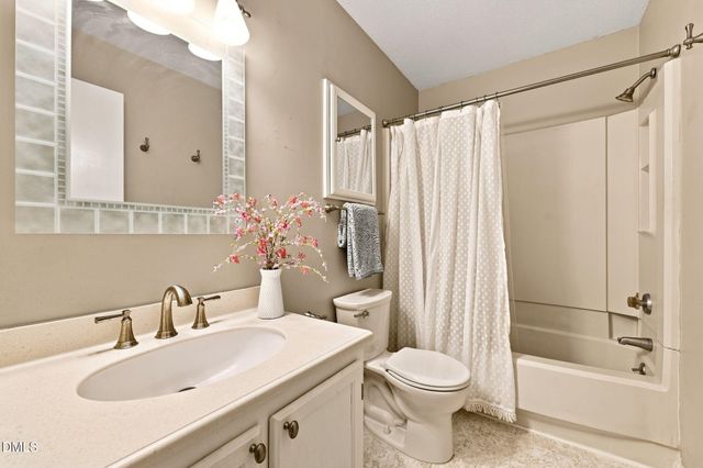 215 Applecross Drive, Cary, NC 27511
