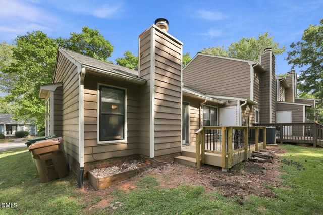 215 Applecross Drive, Cary, NC 27511