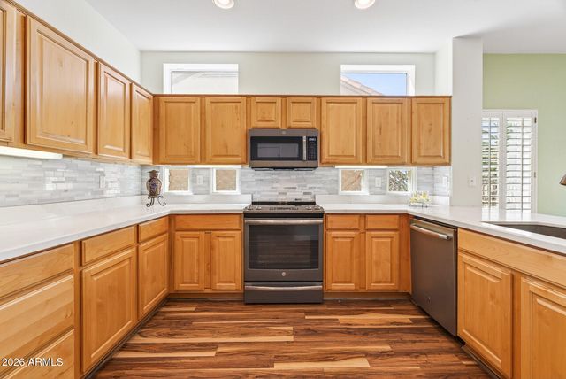 21018 N LIMOUSINE Drive, Sun City West, AZ 85375