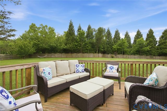 3281 Bayberry Ln, Goochland, VA 23063