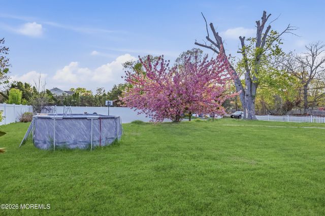 1698 Old Freehold Road, Toms River, NJ 08755