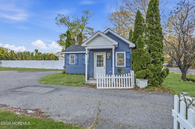 1698 Old Freehold Road, Toms River, NJ 08755