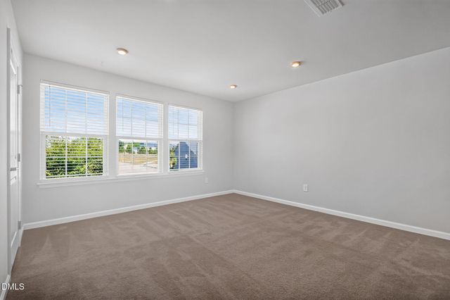 148 Amber Acorn Avenue, Raleigh, NC 27603