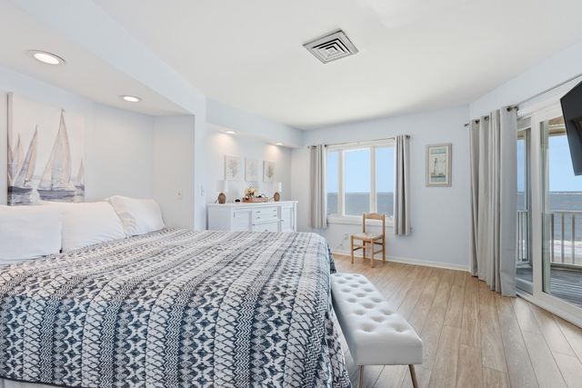 9000 Palmetto Drive F-301, Isle Of Palms, SC 29451